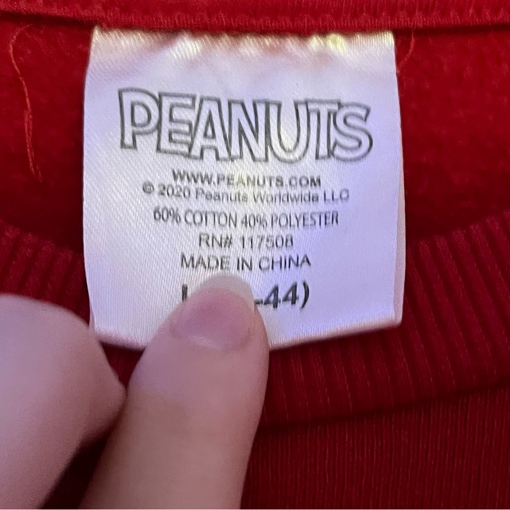 Red Christmas hoodie - Picture 2 of 3